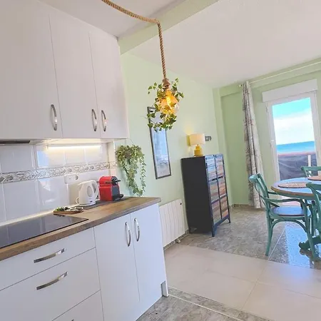 02 Ninomad Lucentia Beachfront * Daimus