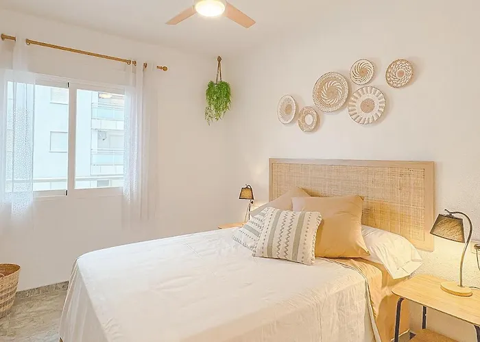 Lägenhet 02 Ninomad Lucentia Beachfront Daimus *