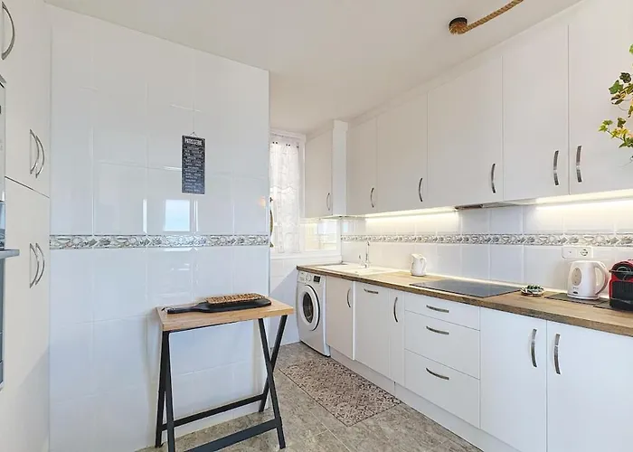 Lägenhet 02 Ninomad Lucentia Beachfront Daimus