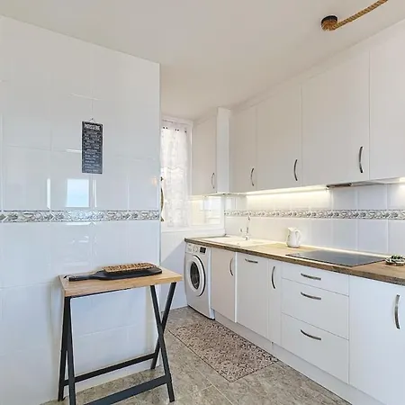 Apartman 02 Ninomad Lucentia Beachfront